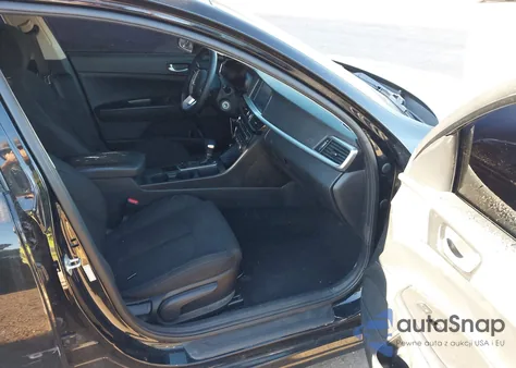 2020 Kia Optima Lx z USA, uszkodzony, nr VIN 5XXGT4L39LG380509